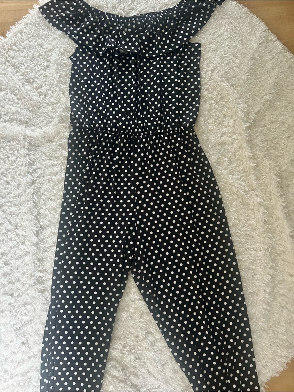 Hybrid & company Black and White Polka Dot Off-Shoulder Jumpsuit